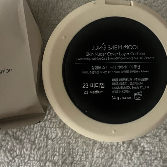 Jung Saem Mool skin nuder cover layer cushion - Picture 3 of 3